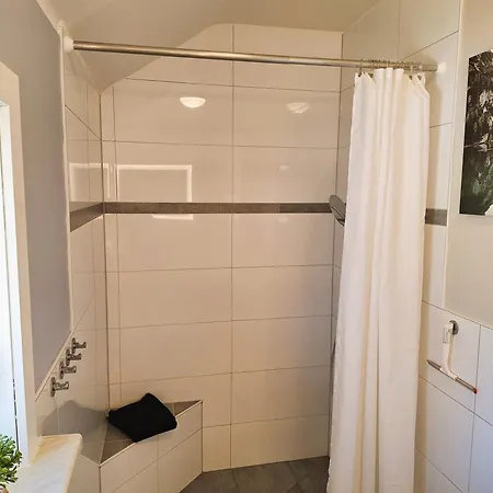 Grosse Auszeit - Schicke 3 Zi Fewo Mit Balkon