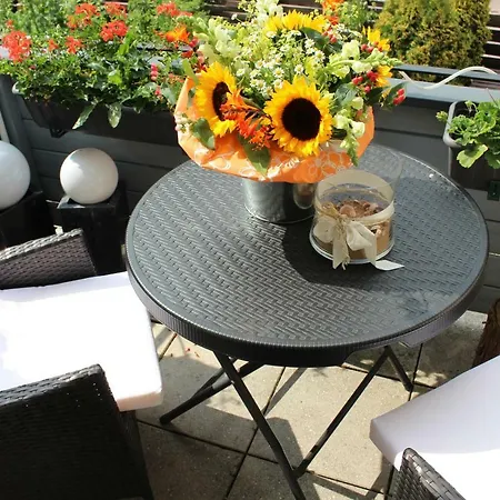 شقة An Der Bode - Schicke 3 Zi Mit Balkon